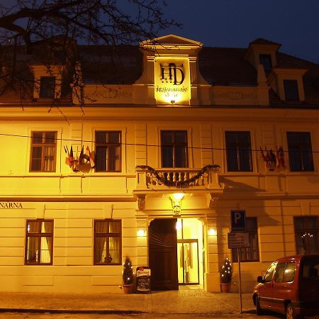 Hejtmansky Dvur Hotel Slaný Buitenkant foto